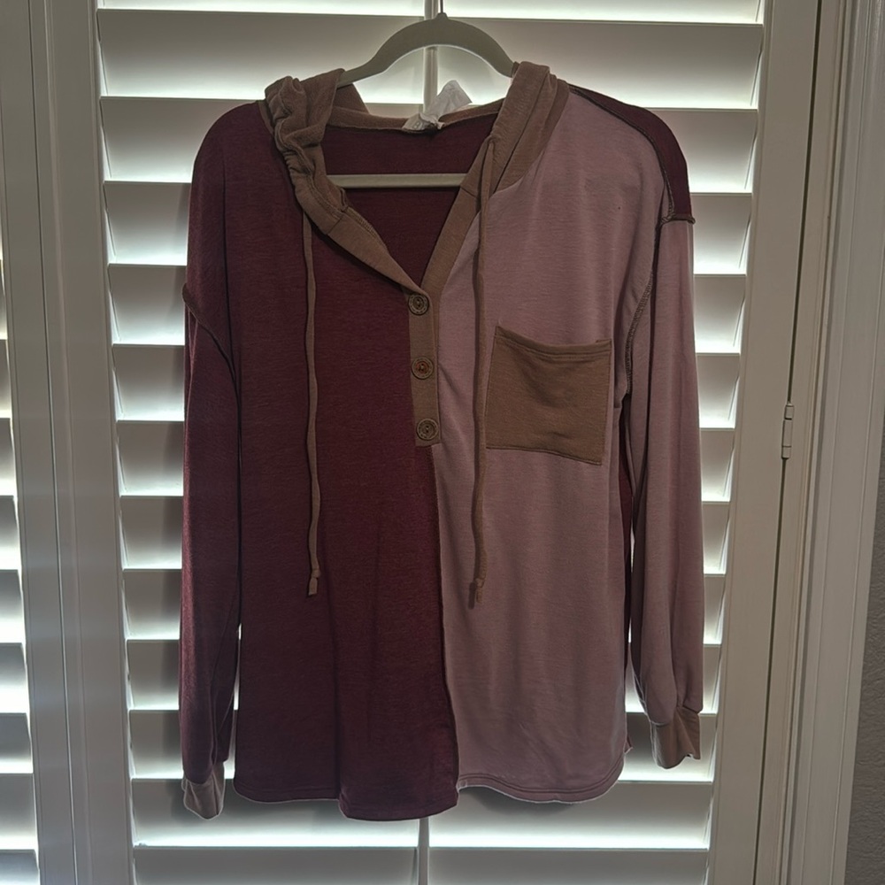 Women’s Botique Thin Sweater / hooded long sleeve shirt